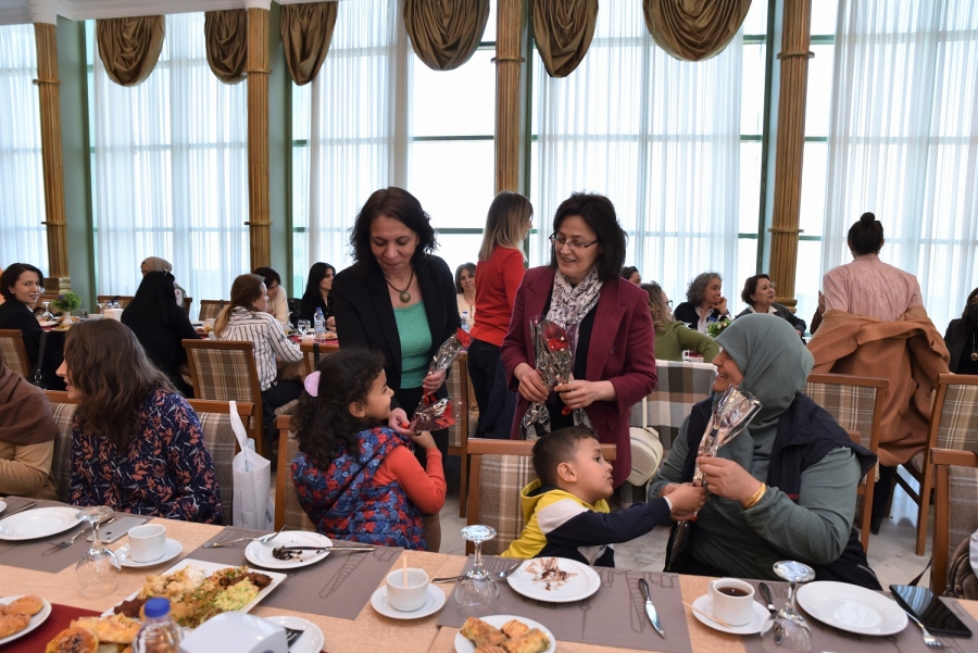 OKTAM’dan 8 Mart Dünya Kadınlar Günü’nde Depremzede Kadınlarla Dayanışma Buluşması